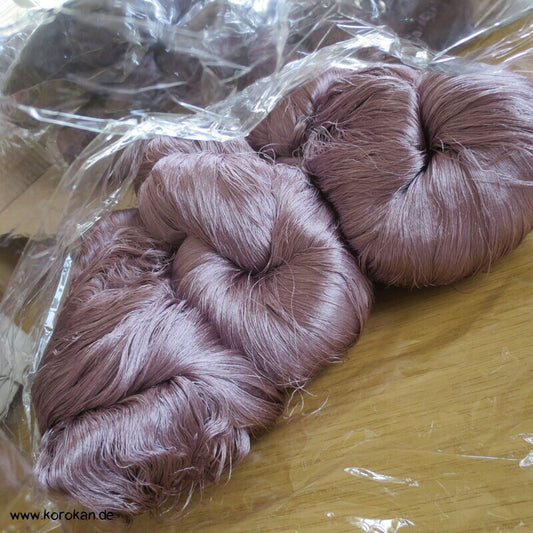 rosamauve Seidengarn zum Weben aus japanischer Obi Werkstatt