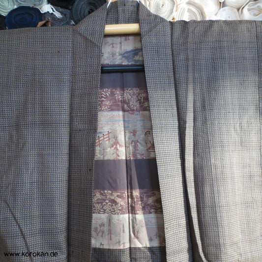 hellbraune Kasuri Tsumugi Seide Haori Kimono-Jacke
