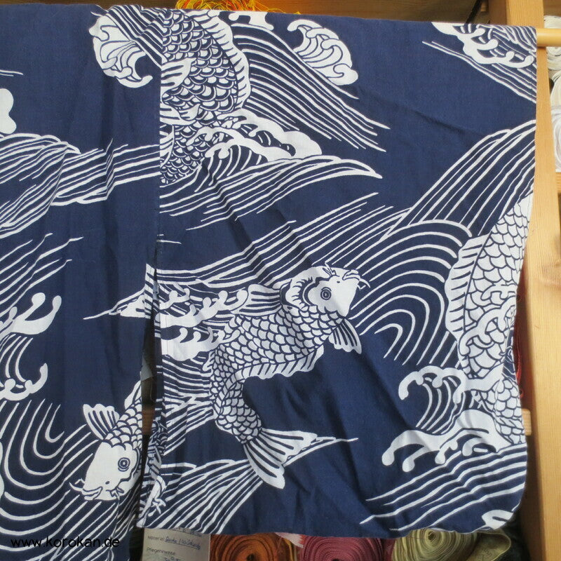 Yukata Baumwoll Kimono mit Koi Mustern