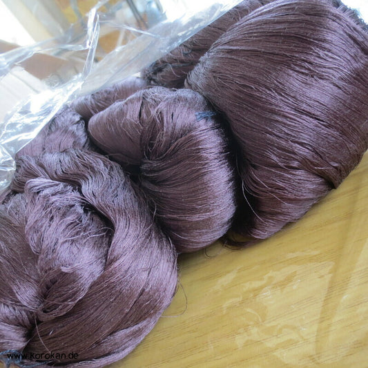 mauve Seidengarn zum Weben aus japanischer Obi Werkstatt