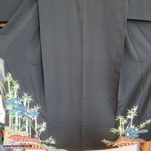 Bambuswald auf schwarzem Seidencrepe japanischer Tomesode Kimono