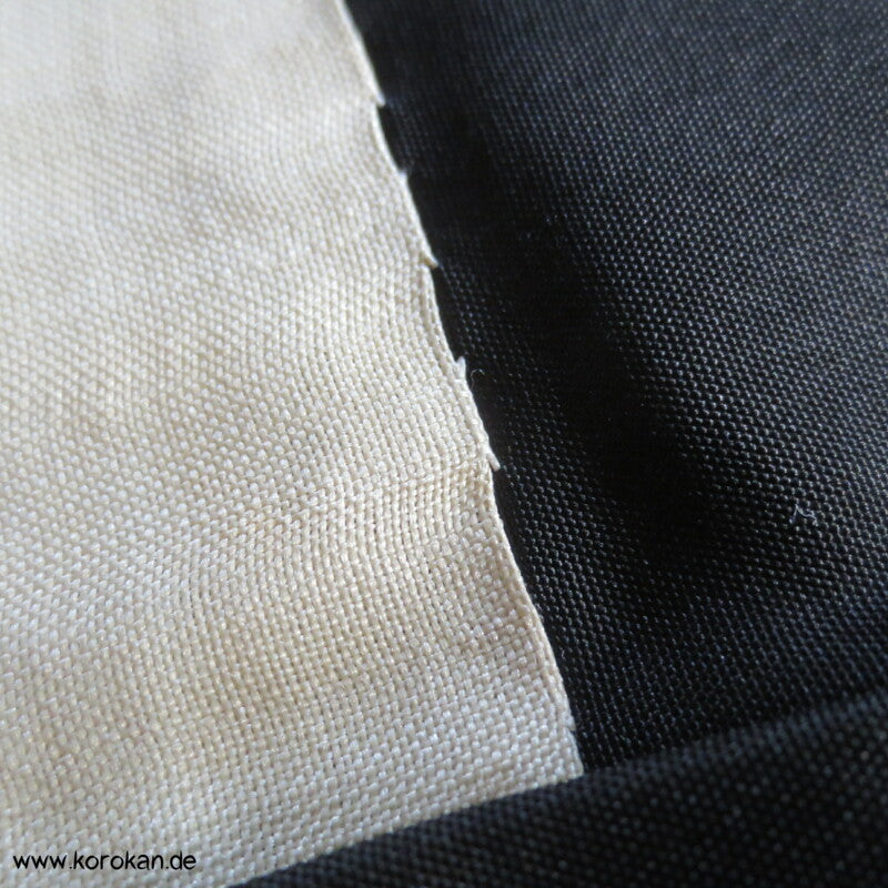 Montsuki Ensemble, 5 Pinienwald Mon, gewebtes Bildfutter im Haori, Seide
