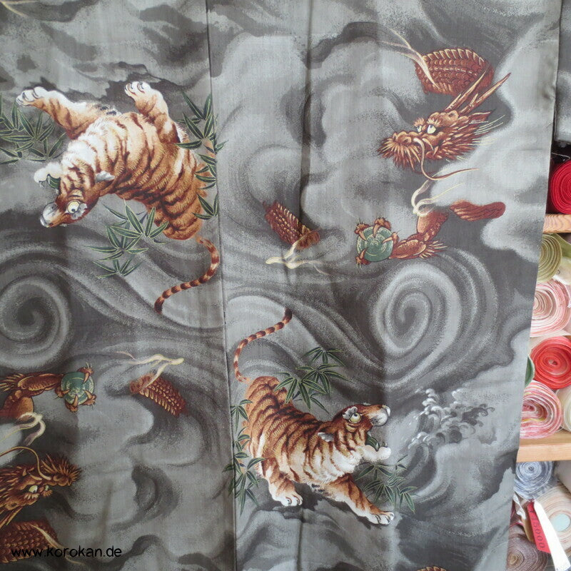 Tiger und Drache Juban Unterkimono, Wollmuslin