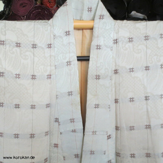gewebte Wellen mit Urushi Igeta Brunnenkreuzen Komon Kimono