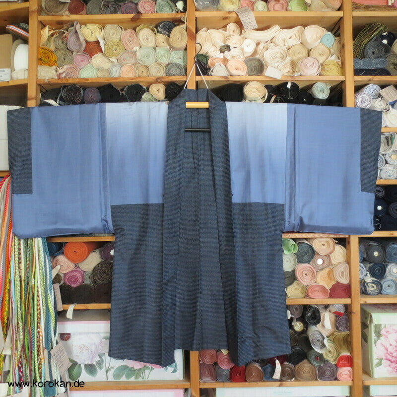 Kikko Kasuri Seiden Tsumugi Haori Jacke, Wasserrad
