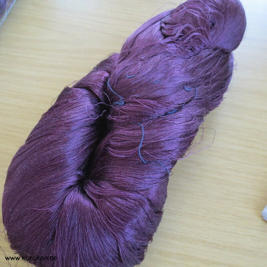 rotviolettes / Pflaume Seidengarn zum Weben aus japanischer Obi Werkstatt