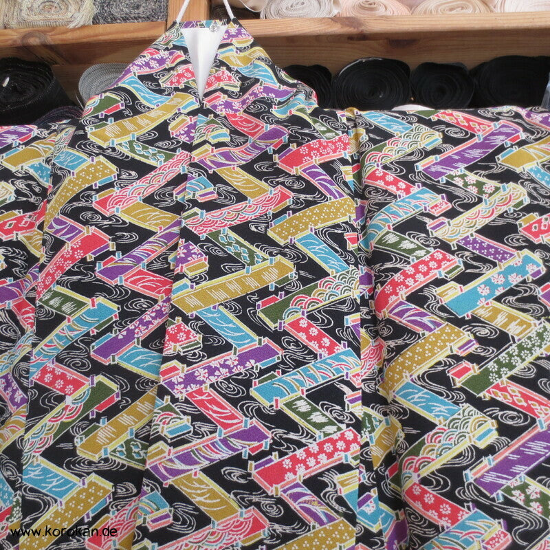 "Floating World" Stege über Wasser Komon Kimono