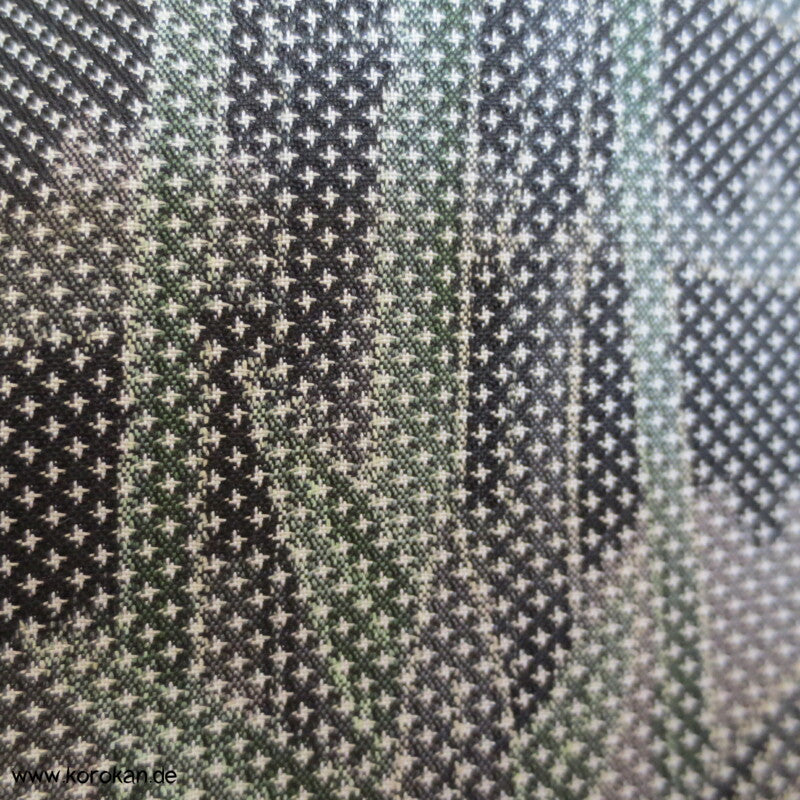 gewebtes Bambusmuster in grauer Tsumugi Seiden Kimono