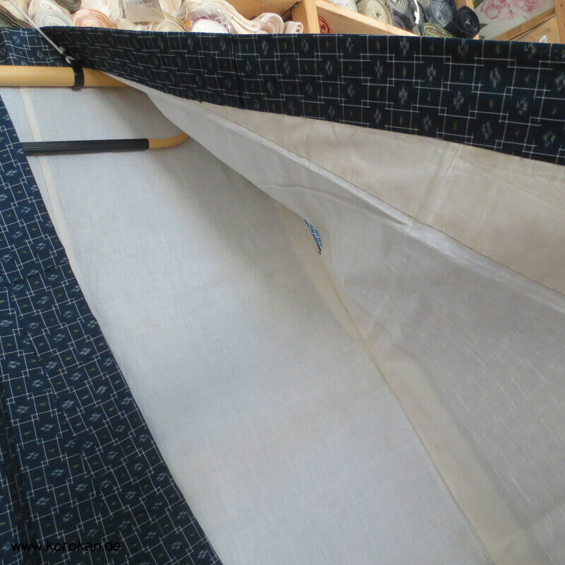 Woll Kasuri Kreuze Komon Kimono
