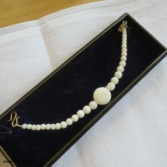 Haori Himo - Engelshaut Koralle, mittlere Medaillonperle