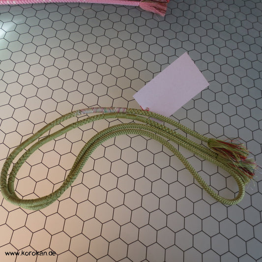 hellgrüner Kordel Obijime, pastell mit bunter Troddel