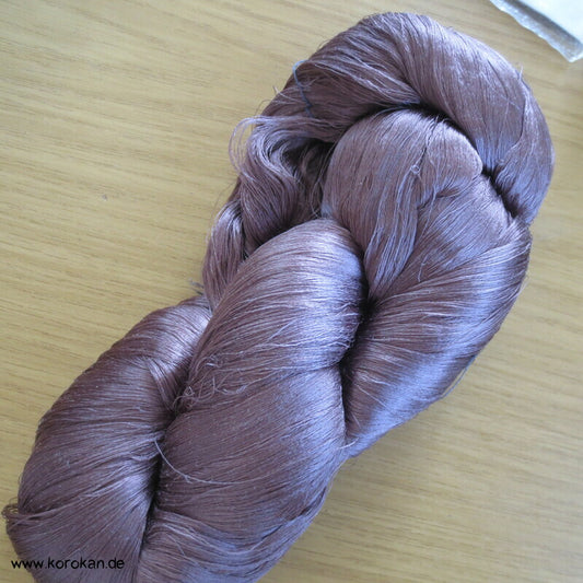 altrosa mauve Seidengarn zum Weben aus japanischer Obi Werkstatt