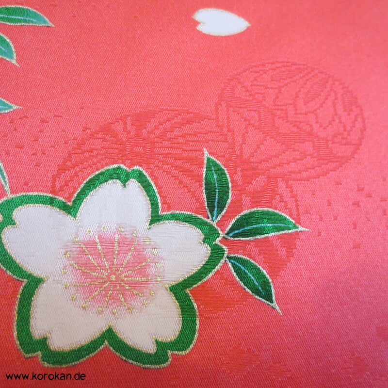 kleine Mädchen Shichigosan / Tauf Furisode - Temaribällen