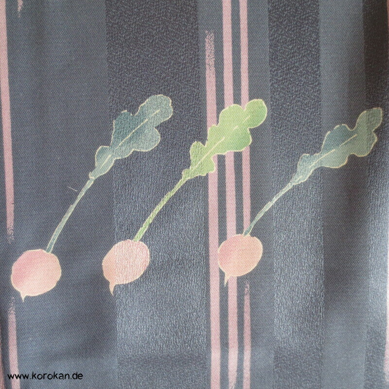 Daikon und Edamame, Streifen Komon Kimono