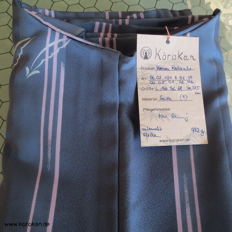 Daikon und Edamame, Streifen Komon Kimono