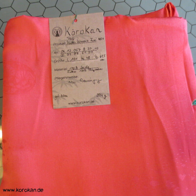 kleine Mädchen Shichigosan / Tauf Furisode - Temaribällen