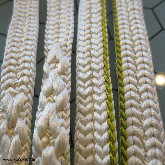 heller Obijime, Seide, mit grüner Kante