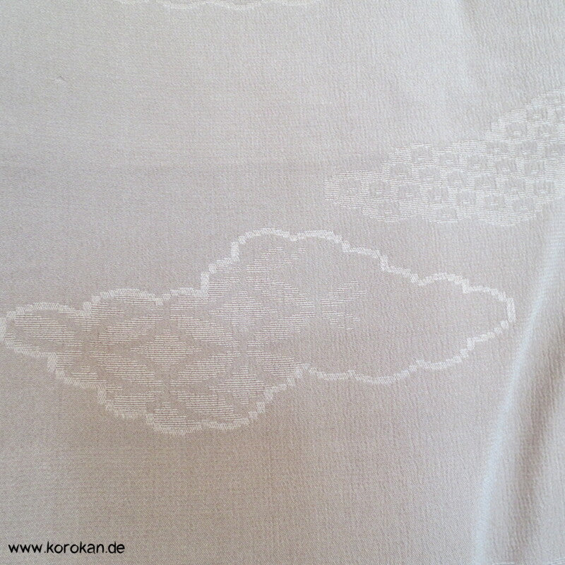 Chrysanthemen, Stickerei, antiker Irotomesode, khaki Seiden Kimono