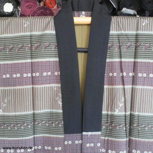 Wildschweine, Regenschirme, Blüten, Kanji Juban Kimono