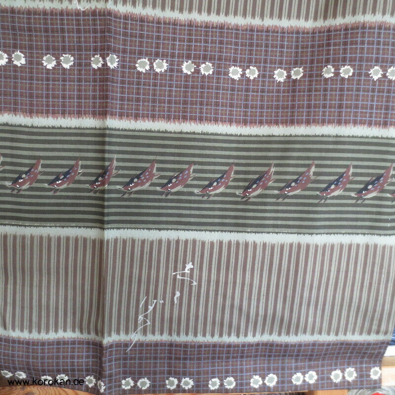 Wildschweine, Regenschirme, Blüten, Kanji Juban Kimono