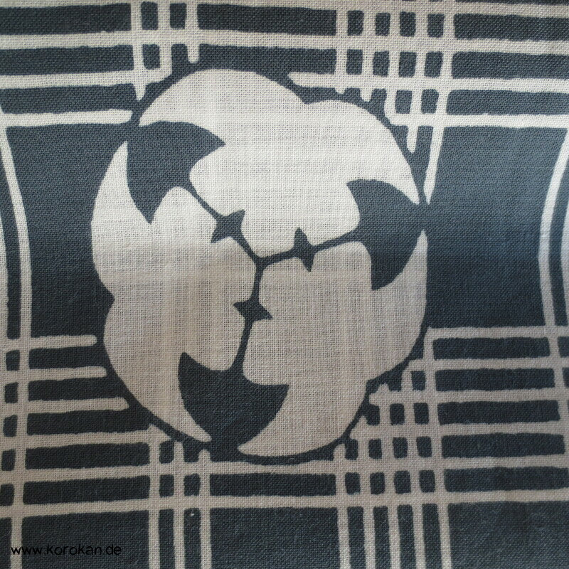 Symbol über Karo originalgehefteter Yukata Kimono Stoff
