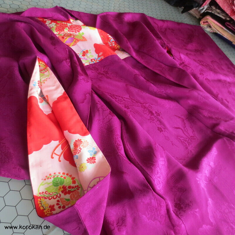 lila fuchsiafarbener Seidendamast Iro Furi Haori