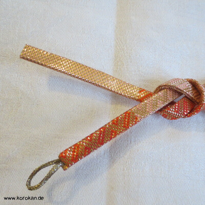 Saganishiki Haori Himo - Seide, rosa rot gold