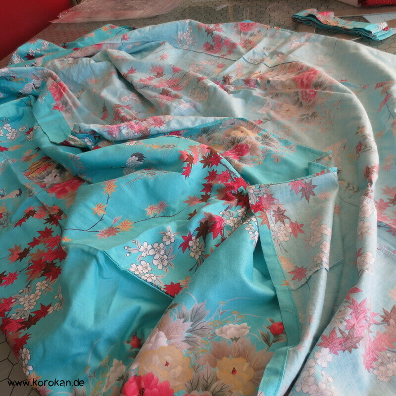Yukata Baumwoll Kimono Blüten Tempel Kraniche