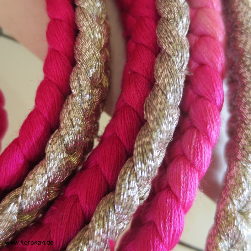 halb pink, halb silber Obijime, geflochten