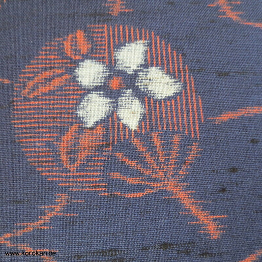 Arabesken und Uchiwa Fächer auf blau Woll Kimono Tanmono