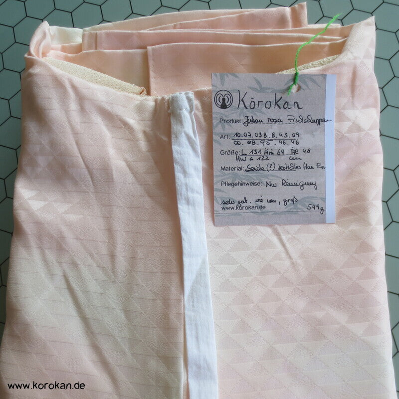 rosa fishscale Juban Unterkimono mit besticktem Han Eri Kragen
