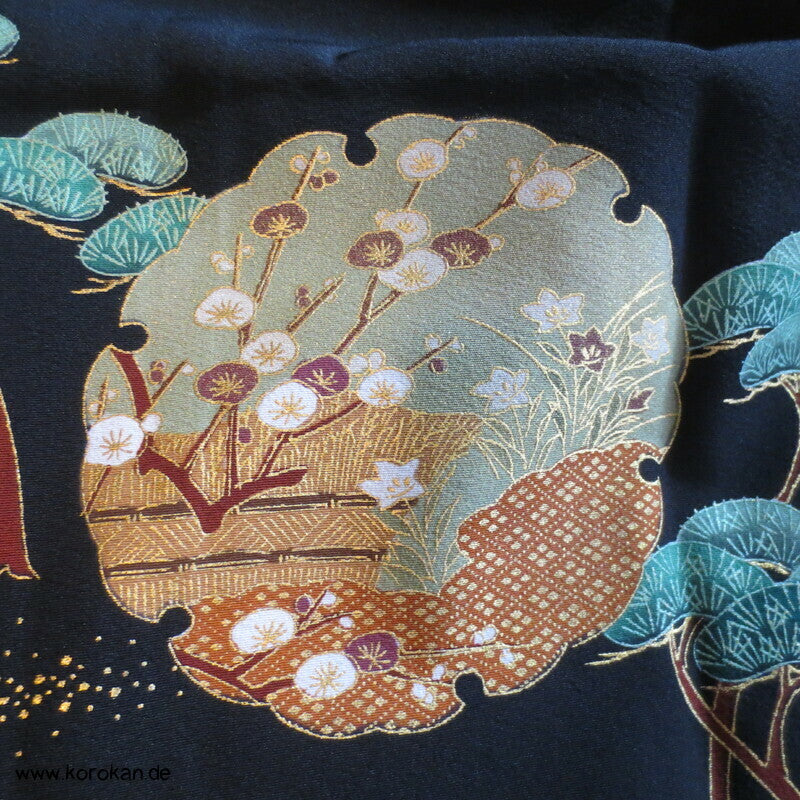 bunt-goldene Spiegel im Wald Tomesode Seiden Kimono