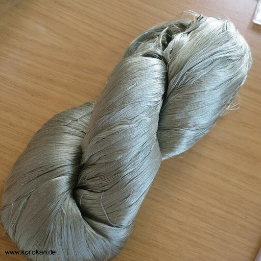 seladon Seidengarn zum Weben aus japanischer Obi Werkstatt