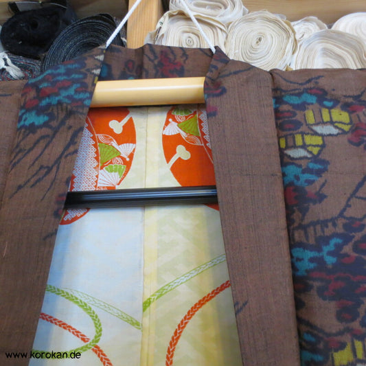 Tempellandschaft braun türkis Meisen Seiden Haori Kimono Jacke - mit Himo