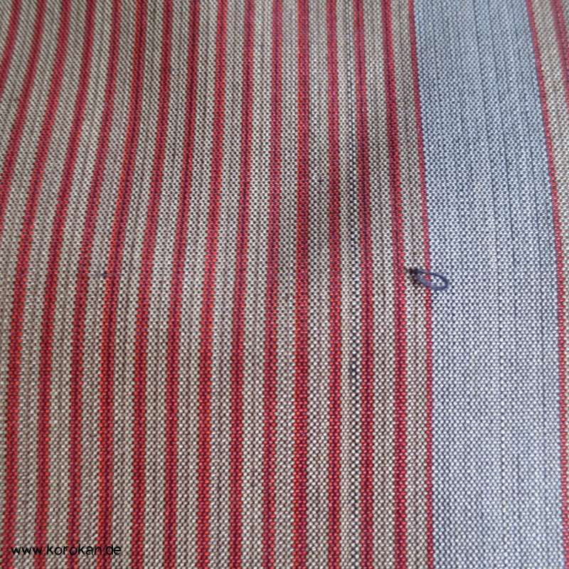 feiner Streifen blau/ rot Kimono Seide