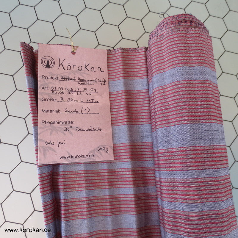 feiner Streifen blau/ rot Kimono Seide
