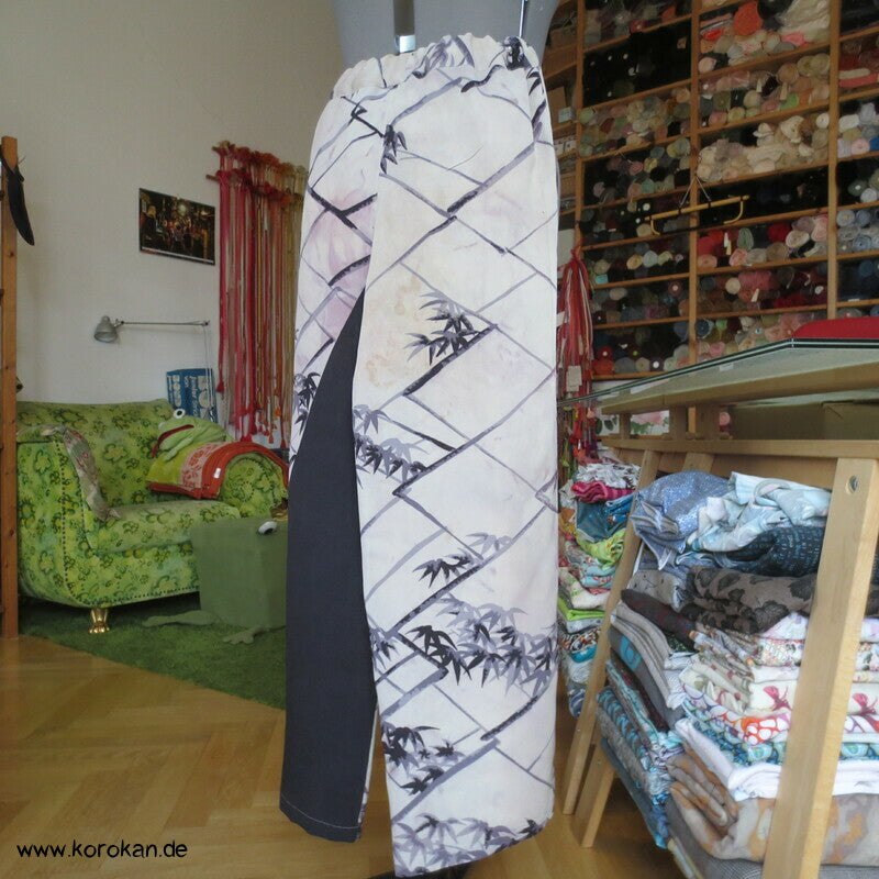 Pyjama Hose Upcycling aus Homongi Kimono, Rayon, Gr. L