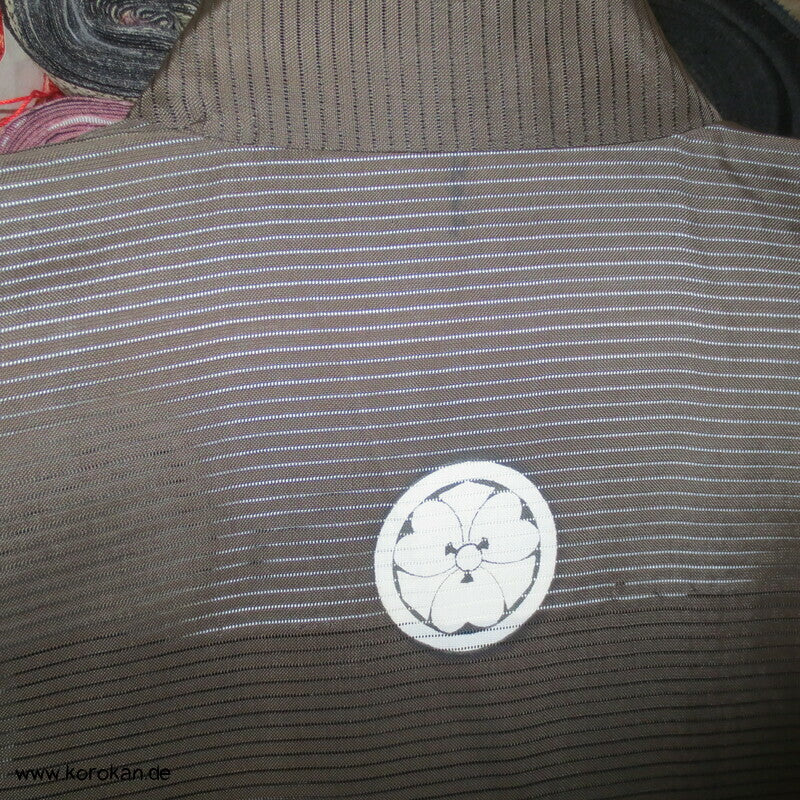antiker Sommer Tauf Kimono für kleine Jungen, springender Koi
