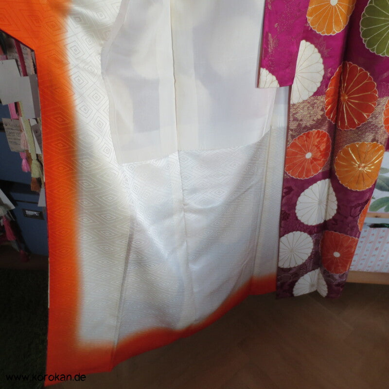 kaiserliche Chrysanthemen Seidendamast Furisode Kimono