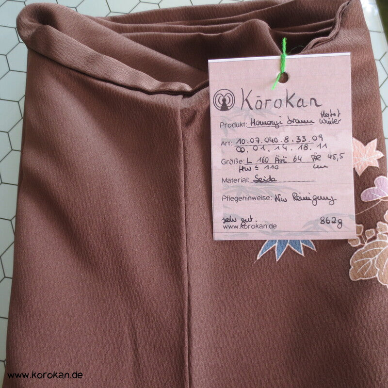 Homongi Kimono Seidencrepe dunkelbraun mit Wintermotiven