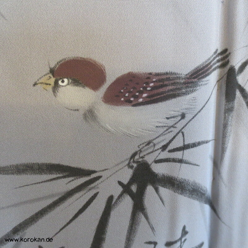 schlecht gelaunter Spatz im Bambus Futter Haori Kimonojacke