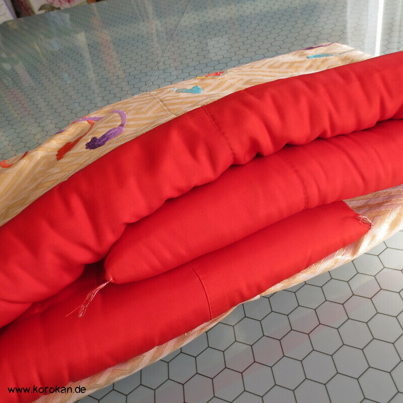 prächtige Stickerei Fächer und Blüten Uchikake - Hochzeitsmantel