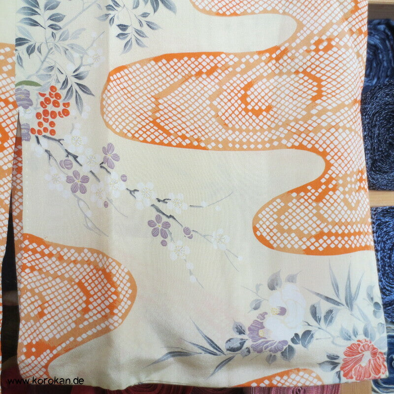 Kanoko Dot Fluss und Blüten Juban Seiden Kimono - antik