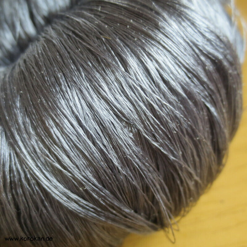 stahlblaues Seidengarn zum Weben aus japanischer Obi Werkstatt