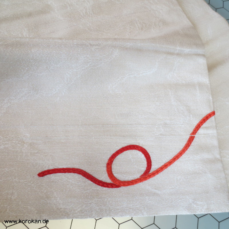 handgestickte Trommel und Flöte antiker Nagoya Obi