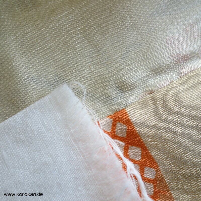 Kanoko Dot Fluss und Blüten Juban Seiden Kimono - antik
