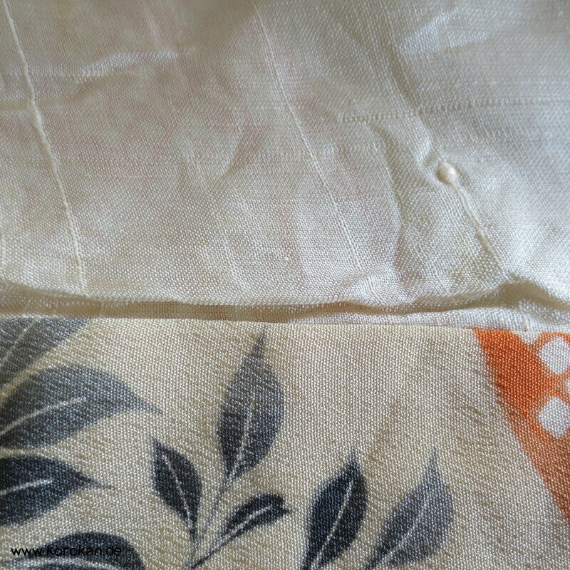Kanoko Dot Fluss und Blüten Juban Seiden Kimono - antik