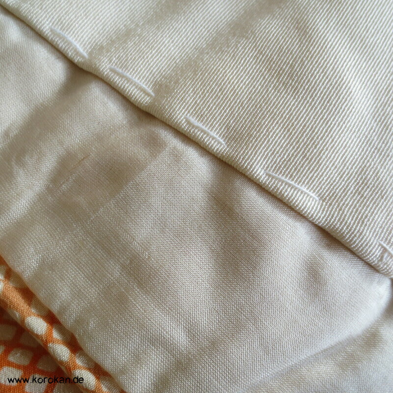 Kanoko Dot Fluss und Blüten Juban Seiden Kimono - antik
