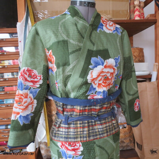 Kimono Kleid aus Yukata Baumwolle, Obi, Päonien, Gr. S