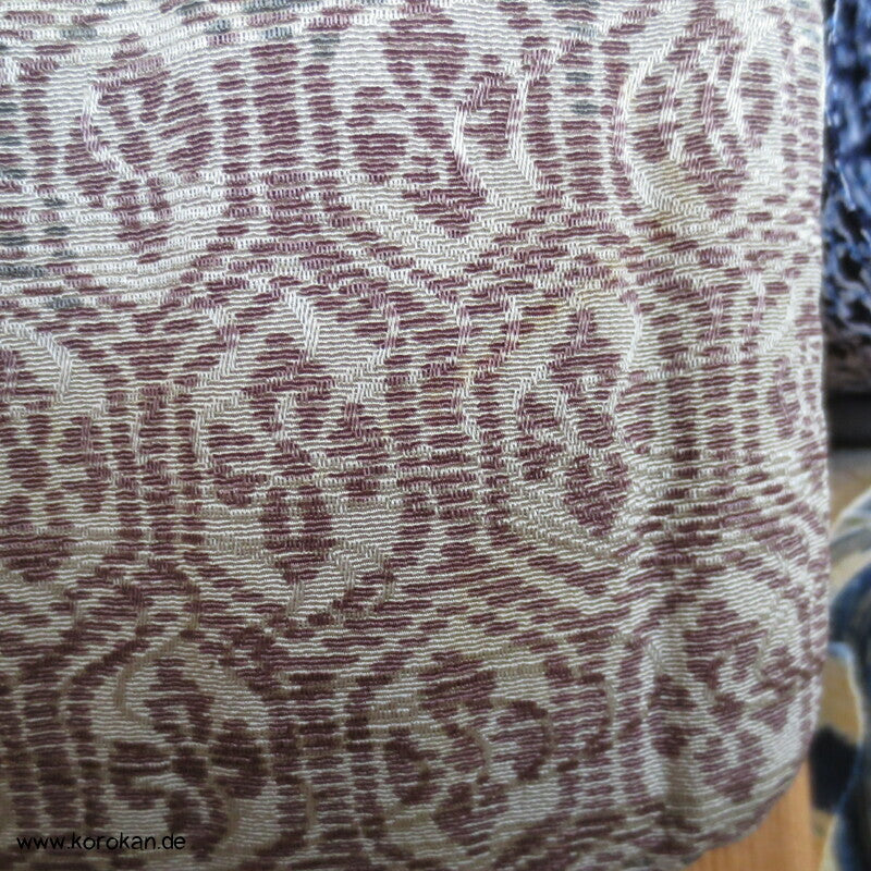 gewebte Flusswellen, gedrucktes Kikko Komon Seidendamast Kimono
